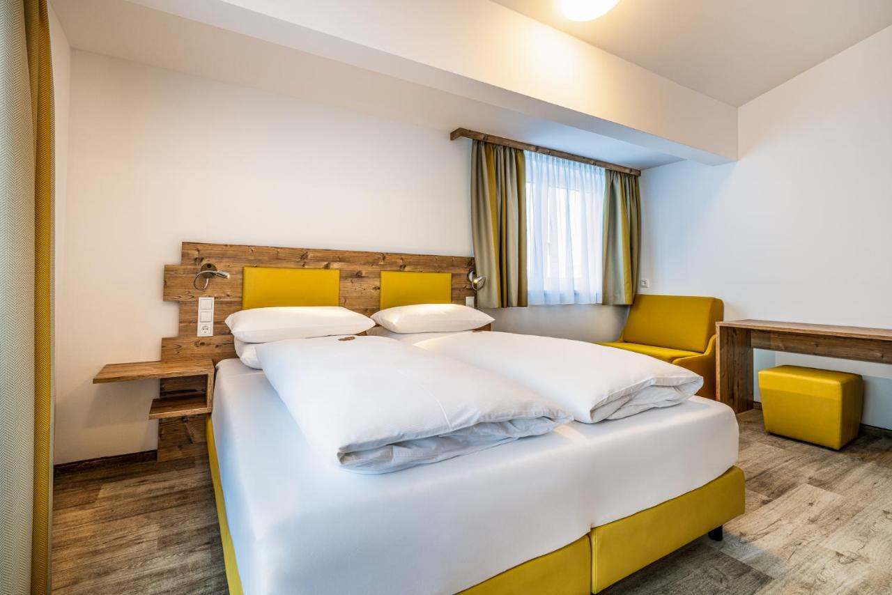 Hotel Der Alpenblick Sankt Johann im Pongau Exterior foto