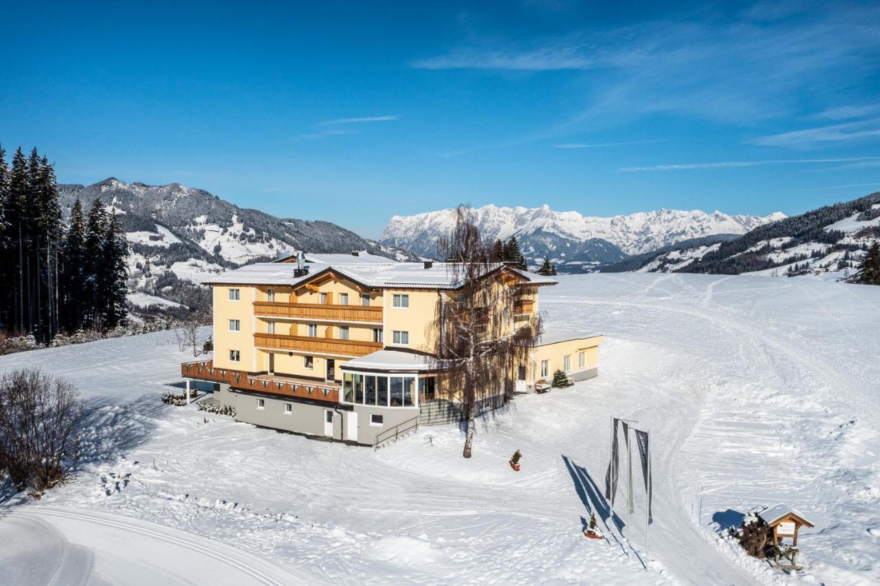 Hotel Der Alpenblick Sankt Johann im Pongau Exterior foto