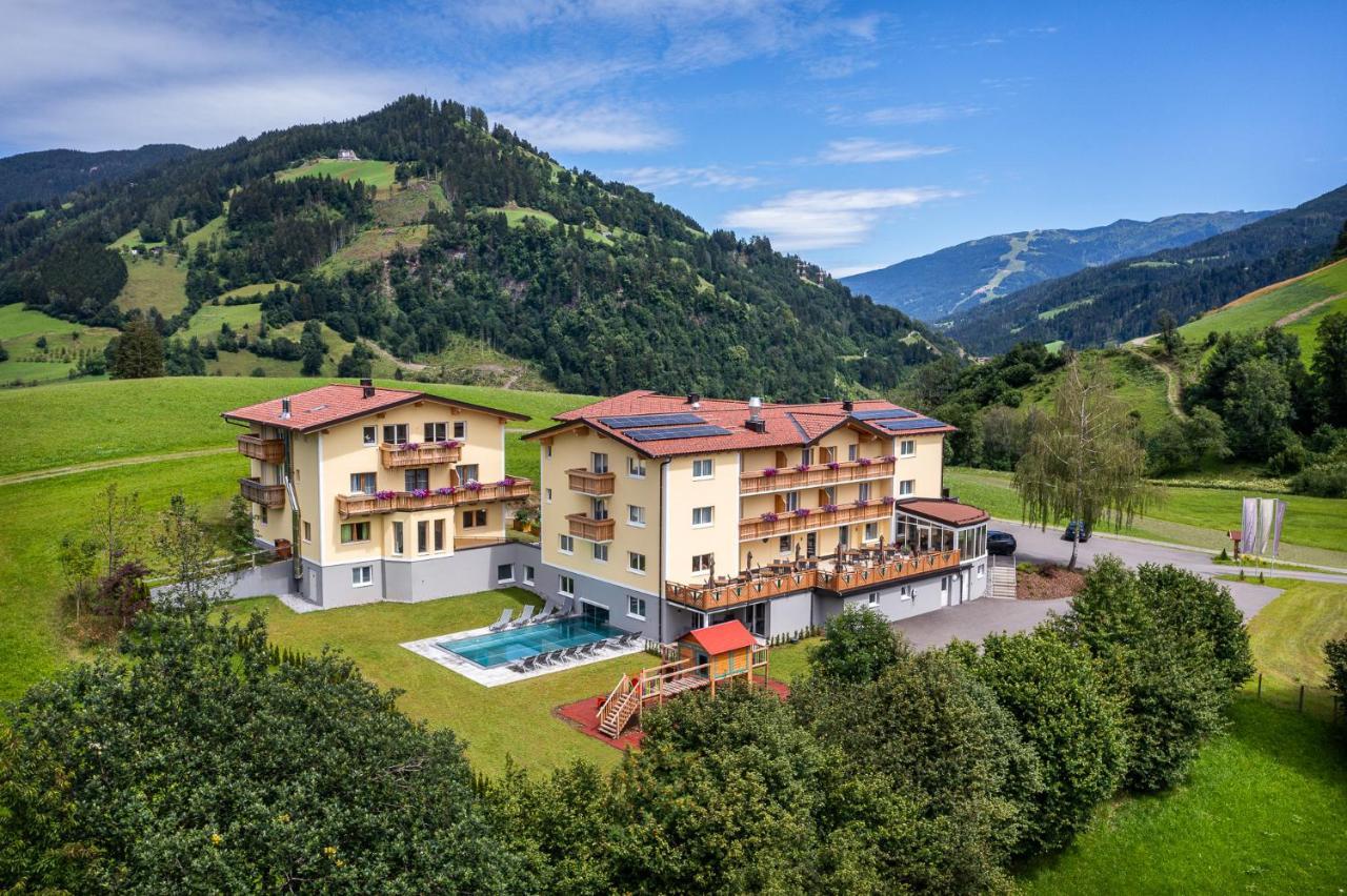 Hotel Der Alpenblick Sankt Johann im Pongau Exterior foto